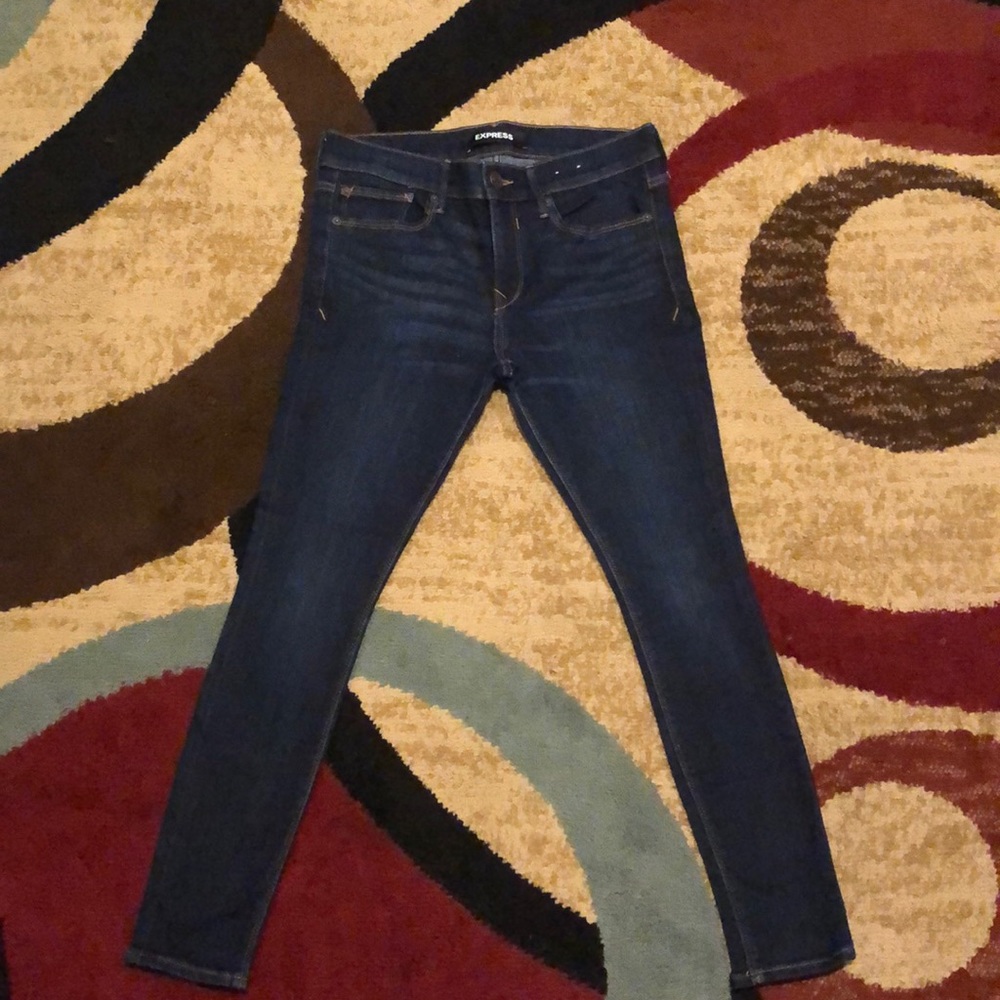 Size 6s express jeans